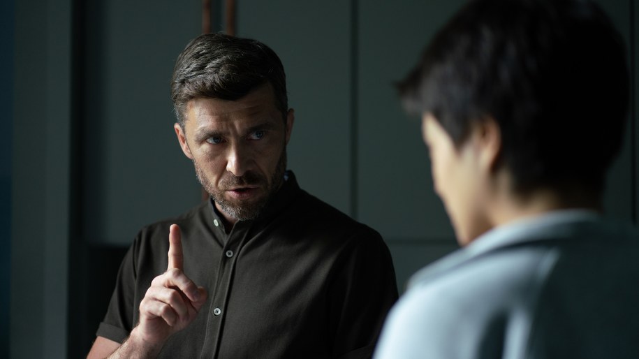 Marcin Czarnik na planie serialu "Otwórz oczy" /Netflix  /Materiały prasowe