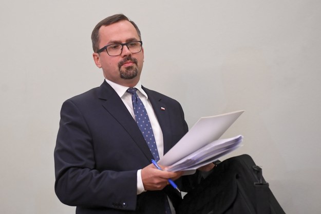 Marcin Horała jest szefem komisji śledczej ds. VAT / 	Radek Pietruszka   /PAP