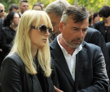 Marcin Wrona zmarł w dniu zakończenia Festiwalu Filmowego w Gdyni. Ciało 42-latka znalazła w sobotę, 19 września, nad ranem w pokoju hotelowym w Gdyni jego żona, Olga Szymańska (L). Obok niej - brat Marcina Wrony.
