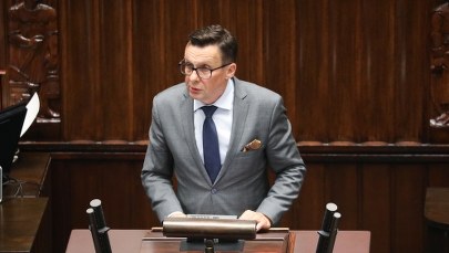 Marek Ast o "lex Tusk": Nie kręcilibyśmy na siebie bicza