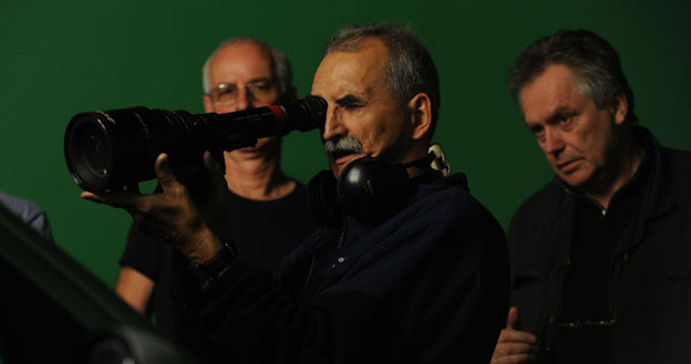 Marek Koterski i operator Jerzy Zieliński na tle "green screenu" /Film Polski