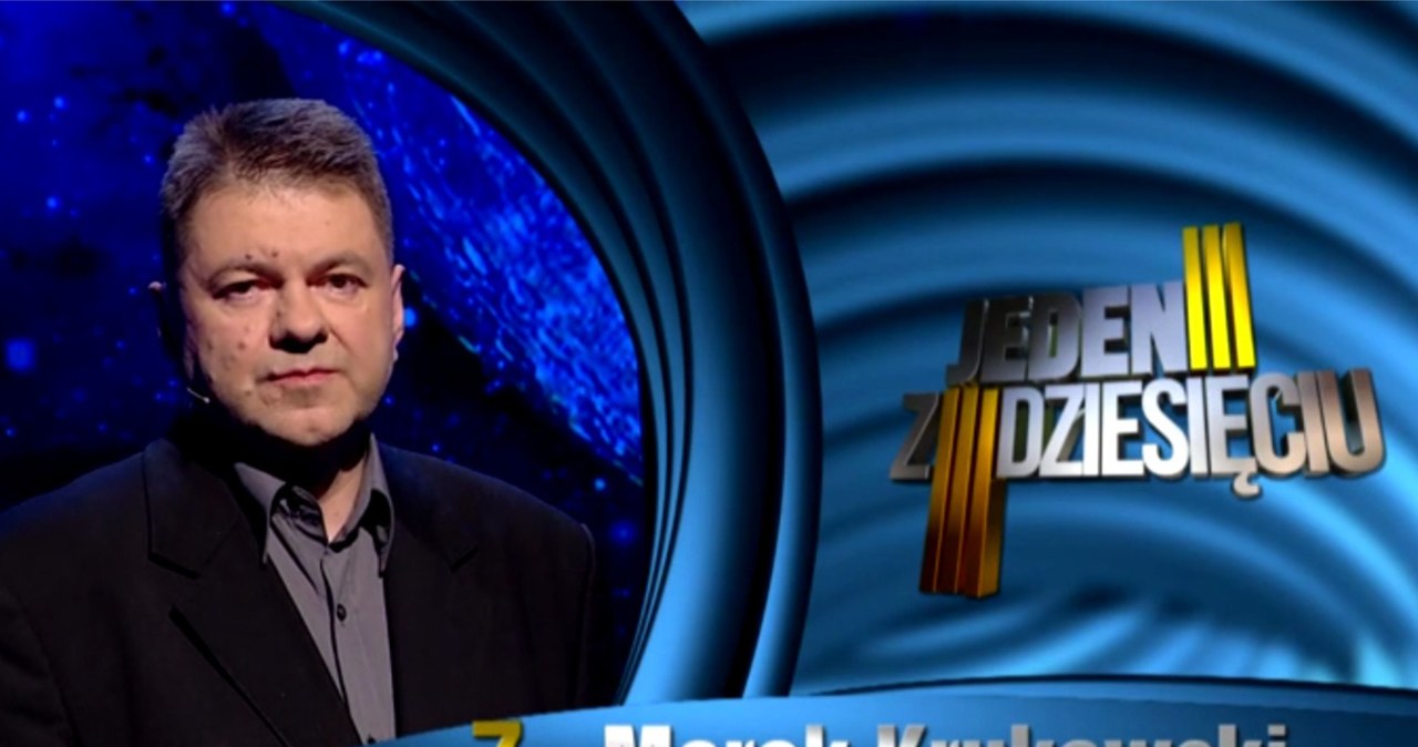 Marek Krukowski w teleturnieju "Jeden z dziesięciu" /printscreen/TVP /materiały źródłowe