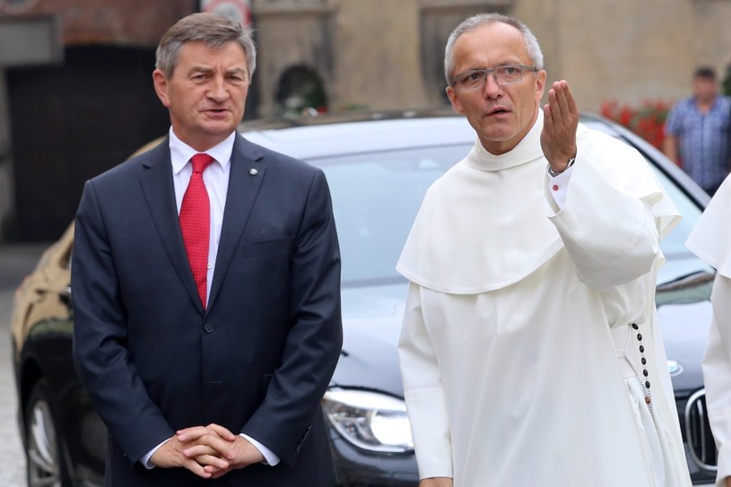 Marek Kuchciński i o. Marian Waligóra /Marcin Kmieciński /PAP