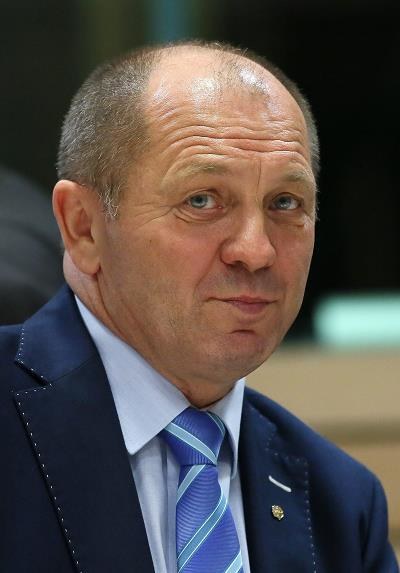 Marek Sawicki, minister rolnictwa RP /EPA