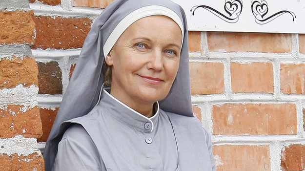 Maria Pakulnis (wcieliła się w zakonnicę w serialu) będzie jednym z gości programu/ fot. Wojtalewicz /AKPA