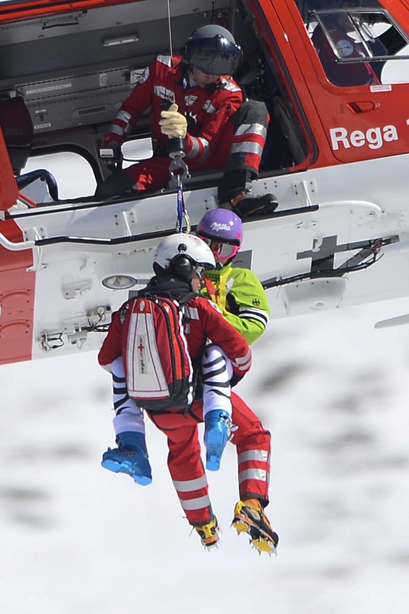 Maria Riesch-Hoefl do szpitala udała się śmigłowcem /AFP