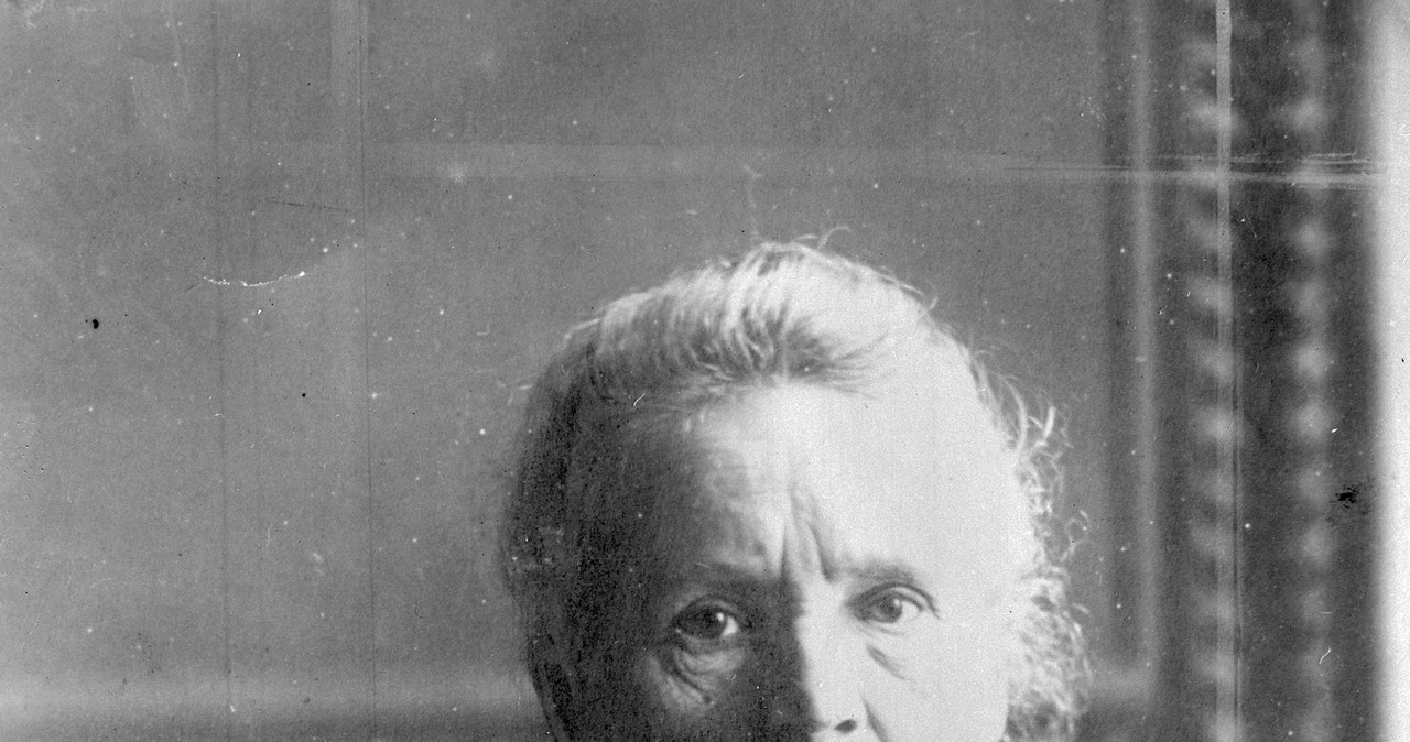 Maria Skłodowska-Curie, fizyk, chemik, laureatka Nagrody Nobla - najsłynniejsza absolwentka Uniwersytetu Latającego /Z archiwum Narodowego Archiwum Cyfrowego