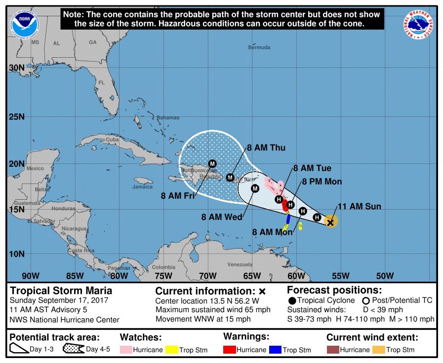 Maria w poniedziałek wieczorem albo we wtorek ma uderzyć w należące do Francji wyspy Gwadelupa i Martynika na karaibskich Małych Antylach /National Hurricane Center  /PAP/EPA