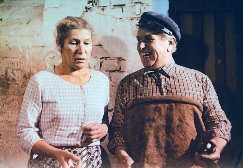Maria Zbyszewska i Wacław Kowalski w filmie "Nie ma mocnych" /archiwum Filmu    /Agencja FORUM