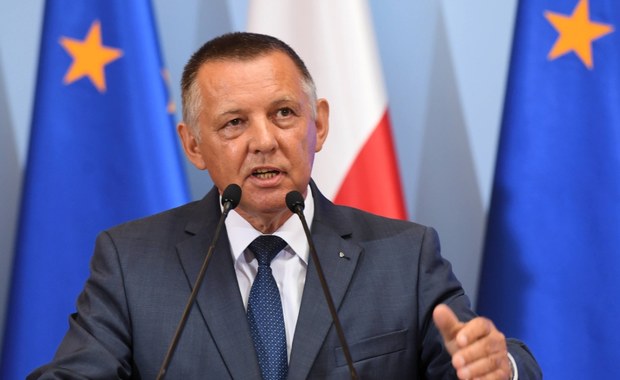 Marian Banaś złoży wniosek o bezpłatny urlop. "Żadnej agencji towarzyskiej nie było"