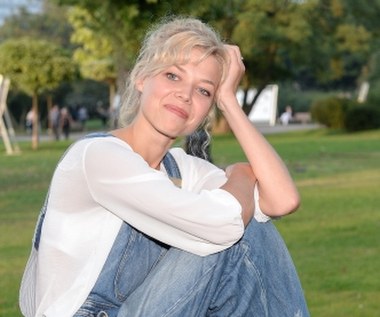 Marianna Zydek ("Panie Dulskie") podczas tradycyjnej sesji na łonie natury.