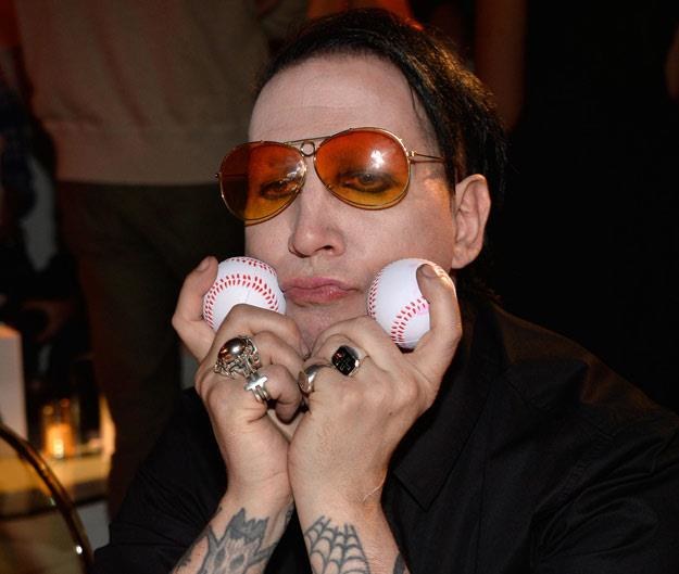 Marilyn Manson pielęgnuje wizerunek skandalisty (fot. Frazer Harrison) /Getty Images/Flash Press Media