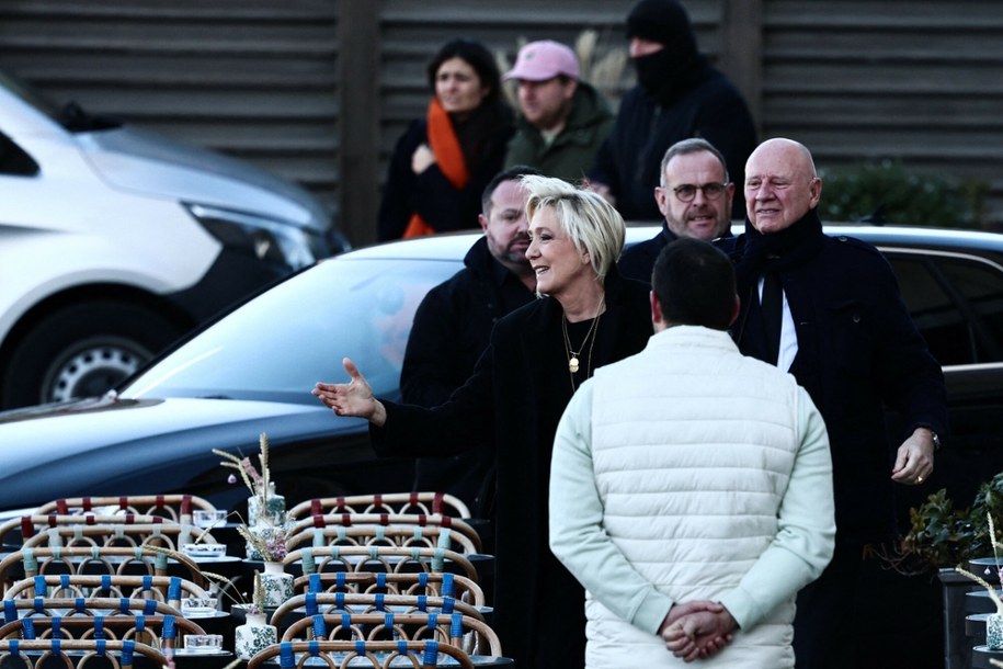 Marine Le Pen zmierzająca na pogrzeb Brigitte Bardot /THIBAUD MORITZ/AFP/East News /East News