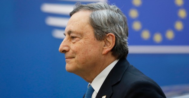 Mario Draghi /JULIEN WARNAND /PAP/EPA