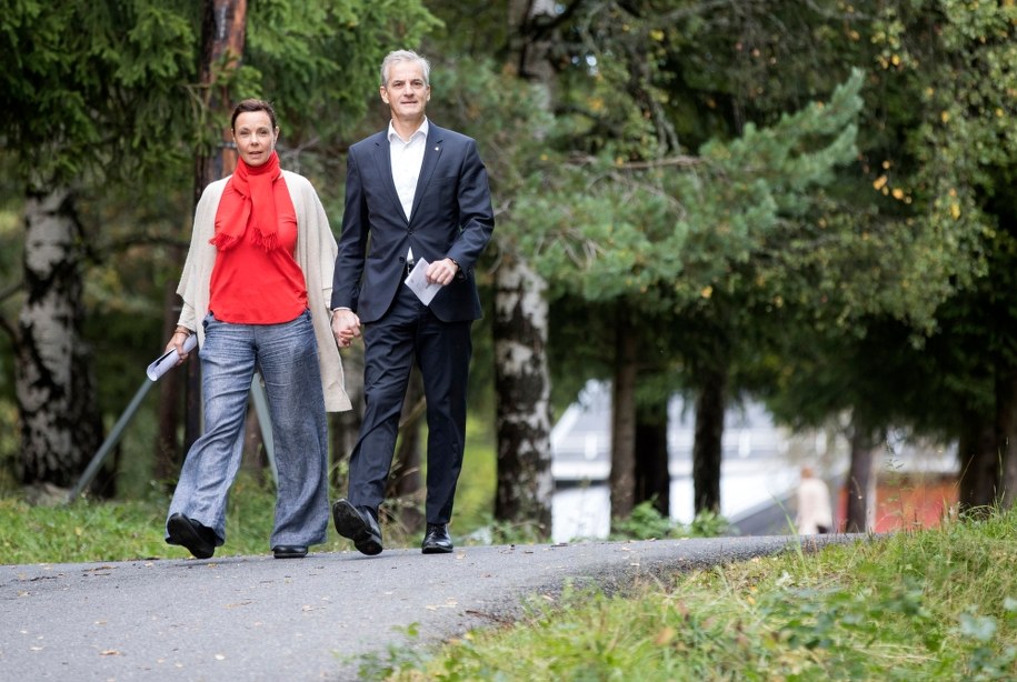 Marit Slagsvold i Jonas Gahr Store są małżeństwem od 1988 roku i mają trzech synów /	NTB SCANPIX /PAP/EPA
