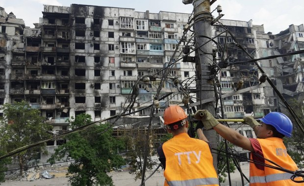 Mariupol: Chorzy leżą na ulicy przed szpitalem. Dramatyczne relacje z miasta