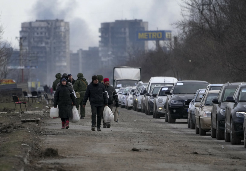 Mariupol; mieszkańcy próbują opuścić miasto /AA/ABACA/Abaca/East News /East News