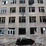 Mariupol: W zbombardowanym szpitalu żywcem spłonęło 50 osób