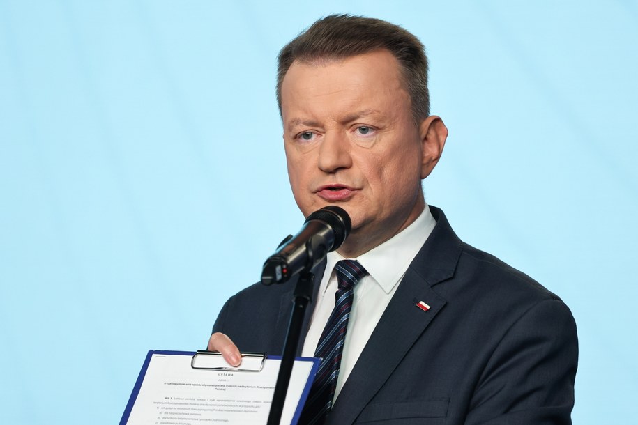 Mariusz Błaszczak /PAP/Albert Zawada /PAP/EPA