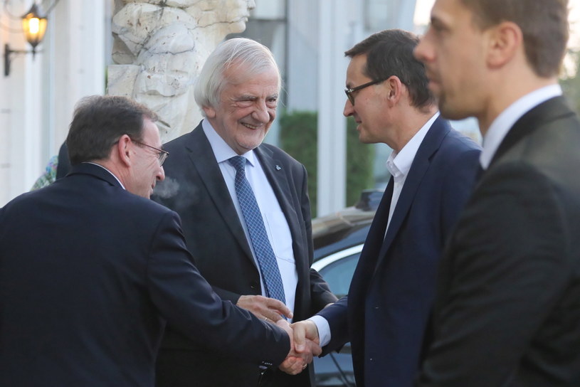 Mariusz Kamiński, Ryszard Terlecki i premier Mateusz Morawiecki /Paweł Suparnak /PAP