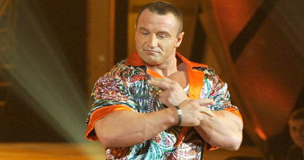 Mariusz Pudzianowski w akcji/fot. Andrzej Szilagyi /MWMedia