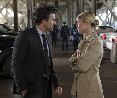 Mark Ruffalo i Mélanie Laurent w scenie z filmu "Iluzja"