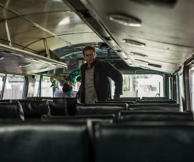 Mark Webber w scenie z filmu "13 grzechów"