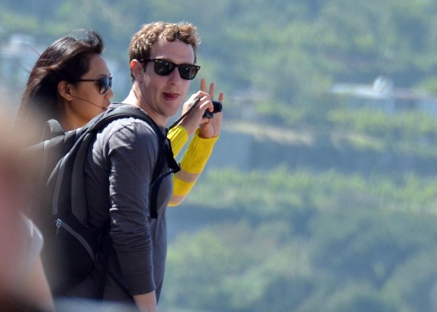 Mark Zuckerberg i jego żona Priscilla podarowali Silicon Valley Community Foundation akcje warte pół miliarda dolarów /fot. Giuseppe Catuogno /PAP/EPA