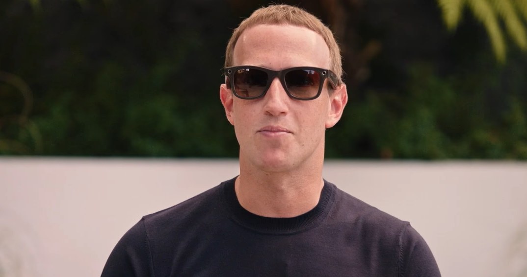 Mark Zuckerberg prezentuje Ray-Ban Stories Fot. Facebook /materiał zewnętrzny