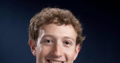 Mark Zuckerberg został miliarderem w wieku 23 lat /AFP