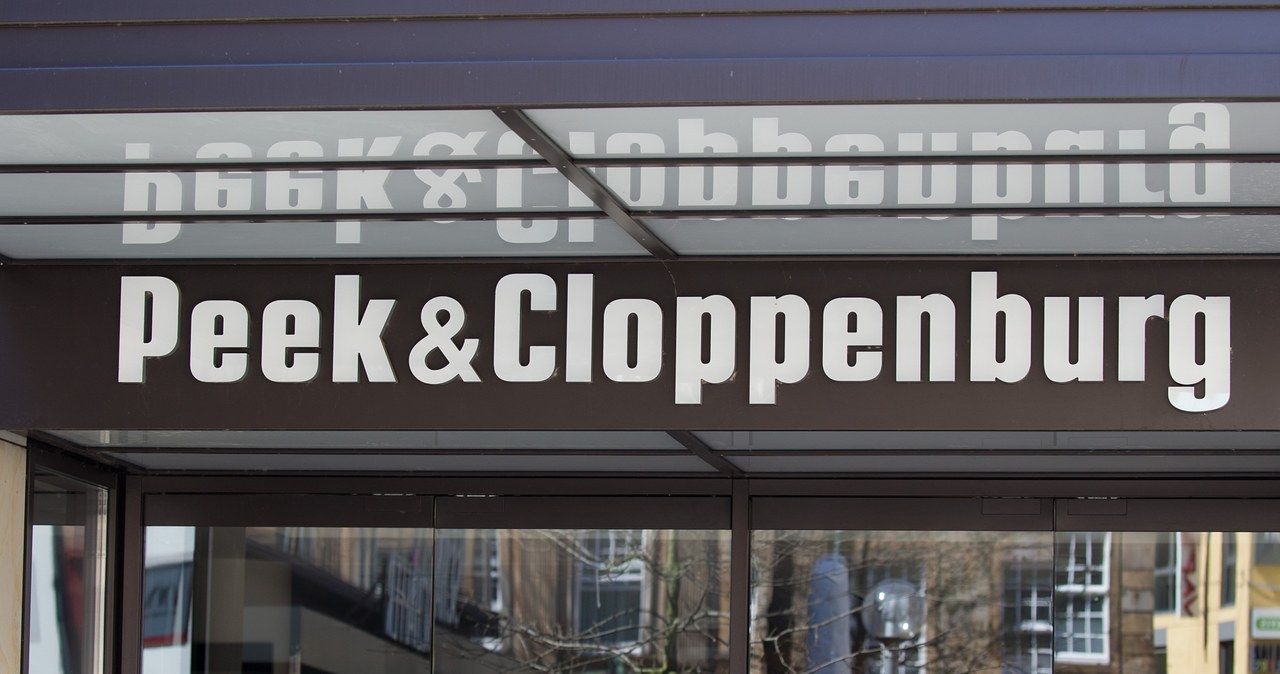 Marka Peek & Cloppenburg ogłosiła w sądzie rejonowym w Düsseldorfie wniosek o upadłość. Firma nie zamknie sklepów, lecz potrzebuje więcej czasów na spłacenie wierzycieli. /FOTOSTAND / GELHOT Fotostand dpa Picture-Alliance /AFP