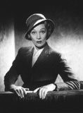Marlena Dietrich jako "Świadek oskarżenia" (1957) /