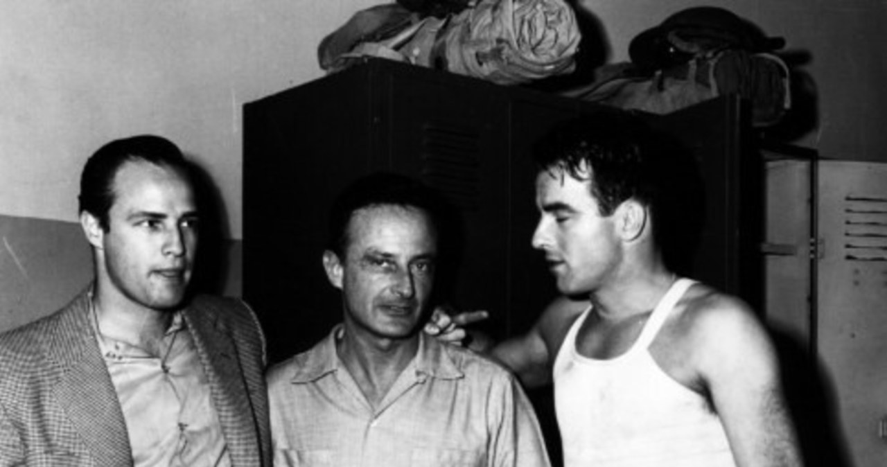 Marlon Brando, Fred Zinnemann i Montgomery Clift na planie filmu "Stąd do wieczności' /AKG Images /East News