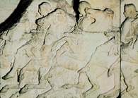 Marmury Elgina: reliefy z fryzu zdobiącego Partenon /Encyklopedia Internautica
