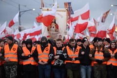 Marsz Niepodległości na ulicach Warszawy 