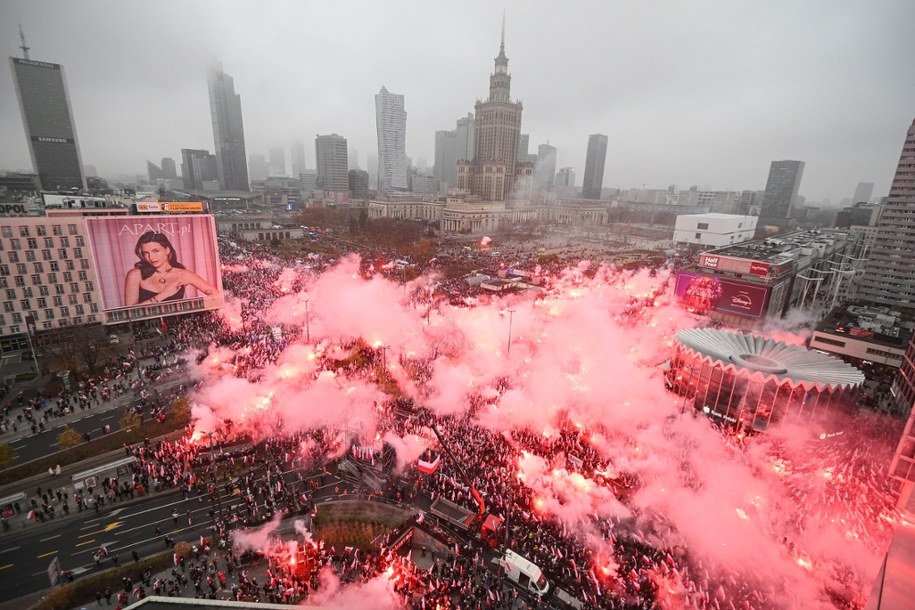 Marsz Niepodległości w Warszawie /Marcin Obara /PAP