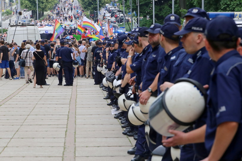 Marsz odbywał się pod hasłem "Częstochowa tęczy nie chowa!" /Waldemar Deska /PAP