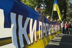 Marsz pokoju przeciw wojnie na Ukrainie 