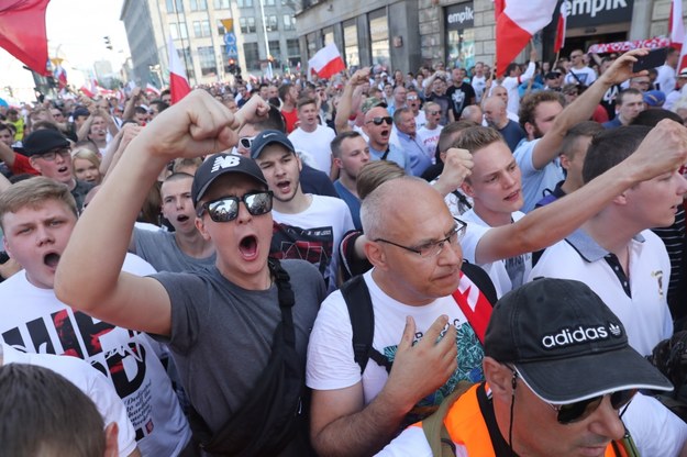 Marsz Powstania Warszawskiego organizowanego przez ONR. /	Tomasz Gzell   /PAP