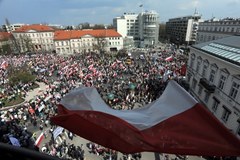 Marsz w obronie telewizji Trwam w Warszawie 