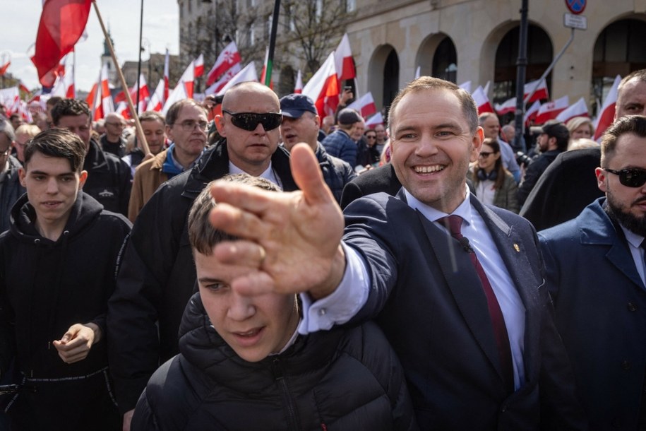 Marsz z okazji 1000-lecia Królestwa Polskiego /WOJTEK RADWANSKI/AFP /East News
