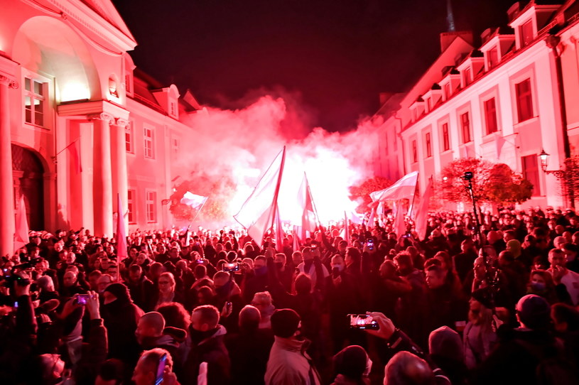 Marsz zorganizowany przez środowiska narodowe z okazji Narodowego Święta Niepodległości we Wrocławiu /Maciej Kulczyński /PAP