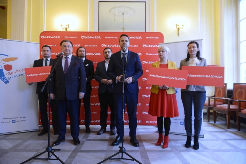 Marszałek Adam Struzik i prezydent Warszawy Rafał Trzaskowski / 	Marcin Obara  /PAP