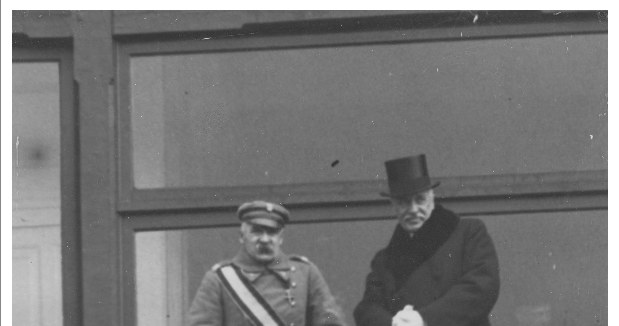 Marszałek Józef Piłsudski i prezydent Ignacy Mościcki /NAC Online /