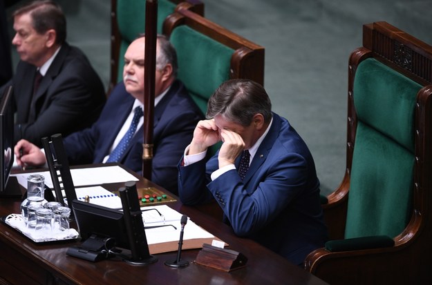 Marszałek Marek Kuchciński podczas posiedzenia Sejmu /Jacek Turczyk /PAP