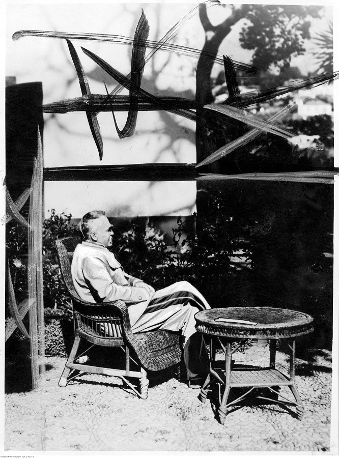 Marszałek Piłsudski chętnie relaksował się w ogrodzie willi „Quinta Bettencourt” /Z archiwum Narodowego Archiwum Cyfrowego