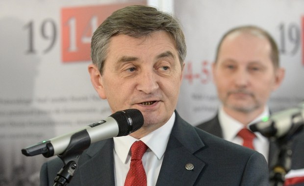 Marszałek publikuje, co chce