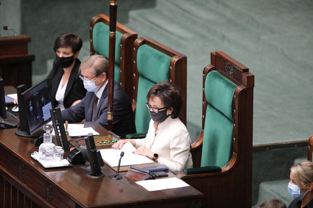 Marszałek Sejmu Elżbieta Witek na sali obrad Sejmu w Warszawie /Wojciech Olkuśnik /PAP