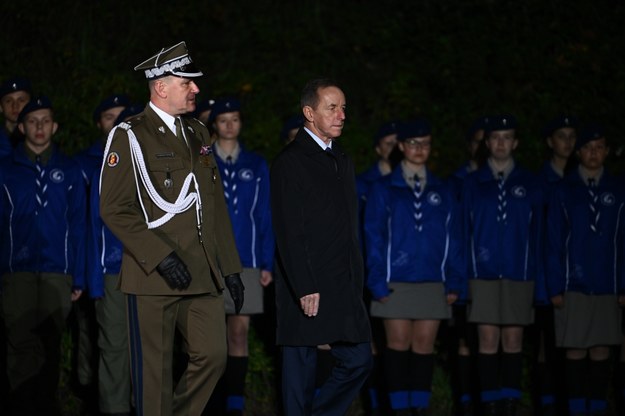 Marszałek Senatu RP Tomasz Grodzki podczas uroczystości przed Pomnikiem Obrońców Wybrzeża na Westerplatte w Gdańsku. /Marcin Gadomski /PAP