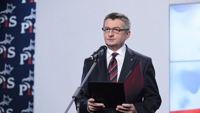 Marszałek składa rezygnację. Posłowie PiS: Zachował się honorowo. Opozycja: Dymisja nie wystarczy